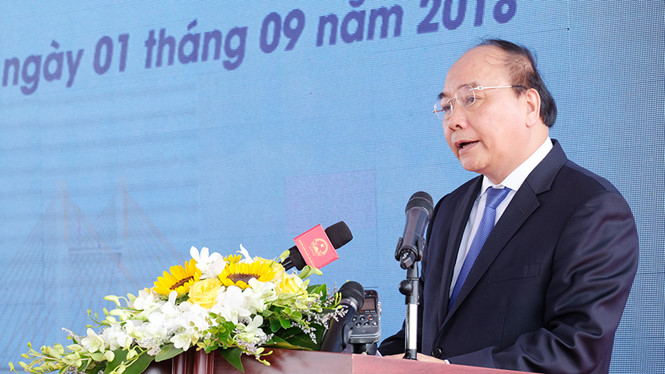 Thủ tướng Nguyễn Xuân Phúc nhấn mạnh, cao tốc Hạ Long - Hải Phòng minh chứng cho khả năng tự lực của người Việt Nam